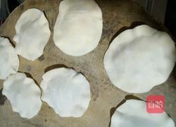 煎包面皮饼的做法图解5