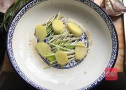 清蒸鲈鱼的做法图解4