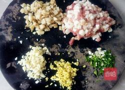 五花肉梅干菜馅的做法图解3