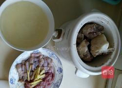 瘦肉沙虫粥的做法图解2