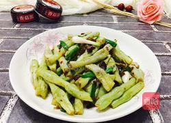 大粒香菇炒豆角的做法图解11