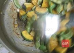 豆角炖窝瓜的做法图解3