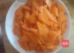 红菱五花肉的做法图解1