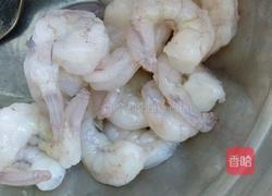 虾仁火腿披萨的做法图解2