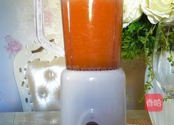 哈密瓜胡萝卜汁的做法图解4