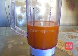 哈密瓜胡萝卜汁的做法图解5