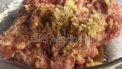 酥炸猪肉丸子的做法图解12