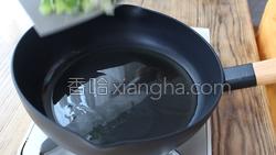 夏日虾仁菠萝饭的做法图解8