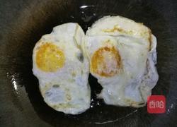 牛肉丸鸡蛋煮米粉的做法图解1