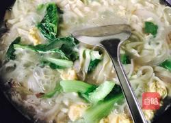 家常排骨汤面的做法图解7