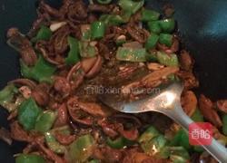 青椒鸭胗的做法图解4