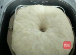 培根火腿芝士面包的做法图解3