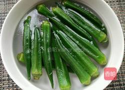 白灼秋葵的做法图解4
