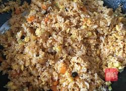 老干妈辣酱炒饭的做法图解3