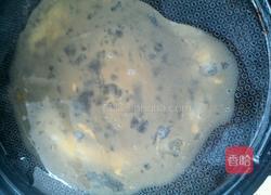 西红柿青椒炒鸡蛋的做法图解3