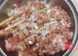 冬瓜粉丝丸子汤的做法图解2