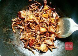 干豆角烧肉的做法图解11