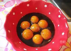 Illustration of how to make pumpkin glutinous rice balls stuffed with jujube paste 7