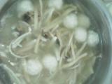圆子茶树菇汤的做法[图]