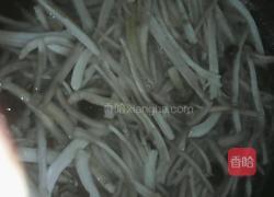 圆子茶树菇汤的做法图解4