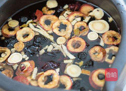 缤纷水果酸梅汤【传统老北京】的做法图解2