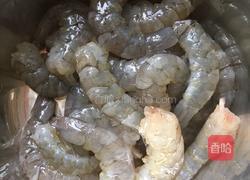 鲜虾水饺的做法图解2