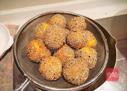 油炸版甜甜圈和南瓜芝麻小丸子的做法图解4