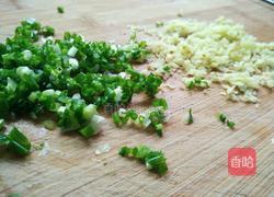 虾皮鸡蛋包菜饺子的做法图解9