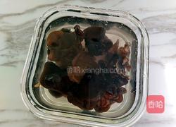 家常木耳烧豆腐的做法图解1