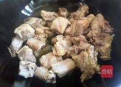 铁锅炖-排骨土豆花卷锅的做法图解7