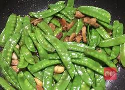 荷兰豆炒肉的做法图解3