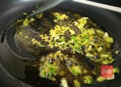 牛肉酱炖豆腐的做法图解3