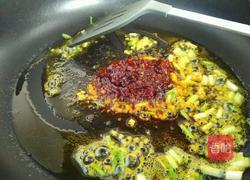 牛肉酱炖豆腐的做法图解4