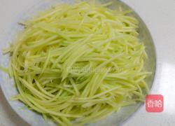 清炒嫩南瓜的做法图解3