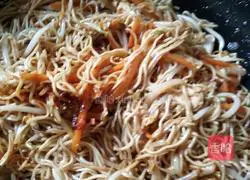 Illustration of how to make fried noodles 7