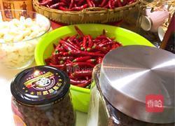 豆豉蒜蓉辣椒酱的做法图解1