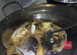 家常炖鱼的做法图解15