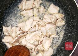 炒鸡胸肉的做法图解4