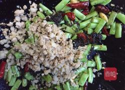 榄菜肉末四季豆的做法图解11