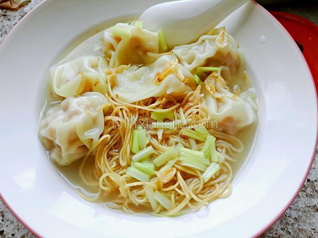 广式云吞面