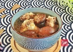 香菇炖排骨汤的做法图解6