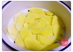 鲜蔬土豆球的做法图解2