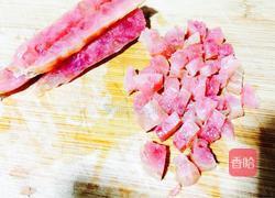 蛤蜊肉腊肠炒饭的做法图解1