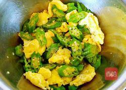 秋葵炒鸡蛋的做法图解15
