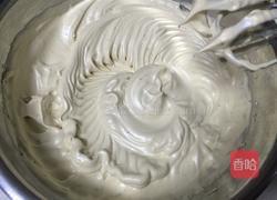 红糖桂圆戚风蛋糕的做法图解12