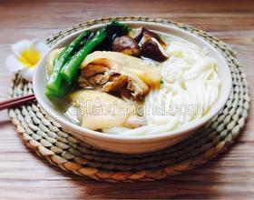 香菇雞湯面