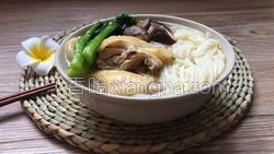 香菇鸡汤面的做法图解10