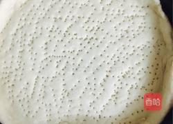 榴莲披萨配百香果蜂蜜水的做法图解1