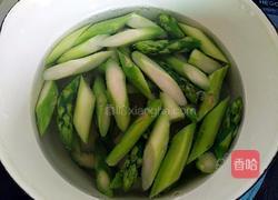 彩椒芦笋炒虾仁的做法图解6