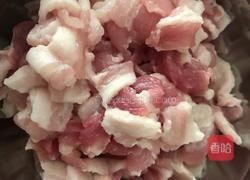 杭椒炒肉的做法图解1